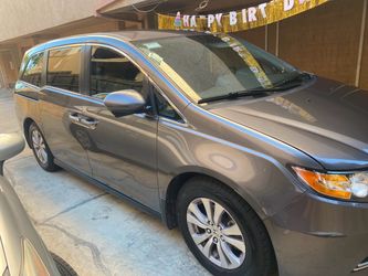 Honda Odyssey Minivan