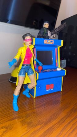 Arcade Classics Ms Pac-Man 6inch Arcade Mini.