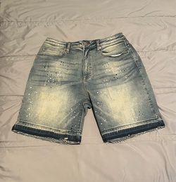 Light blue wash jorts size 32