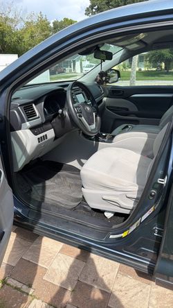2017 Toyota Highlander