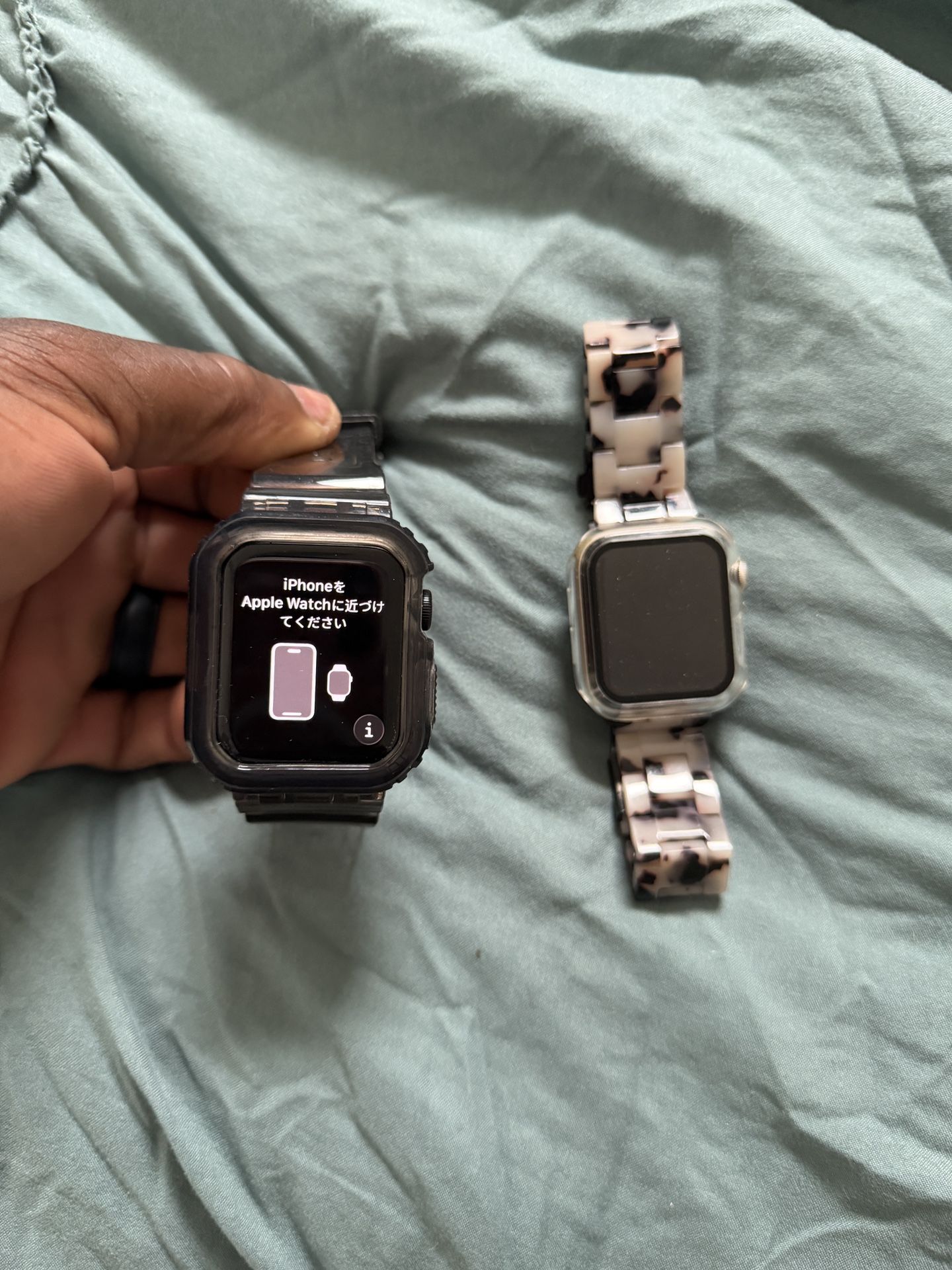 Apple Watch SE 2nd Gen 44mm And 40mm