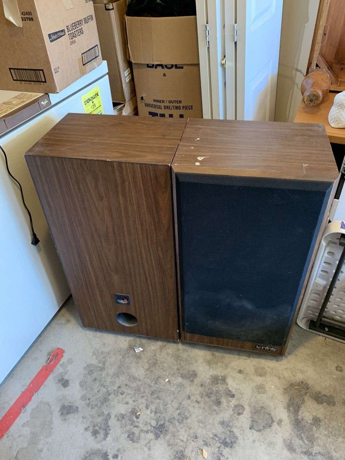 Stereo Speakers