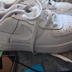 Air Force Ones Size 7