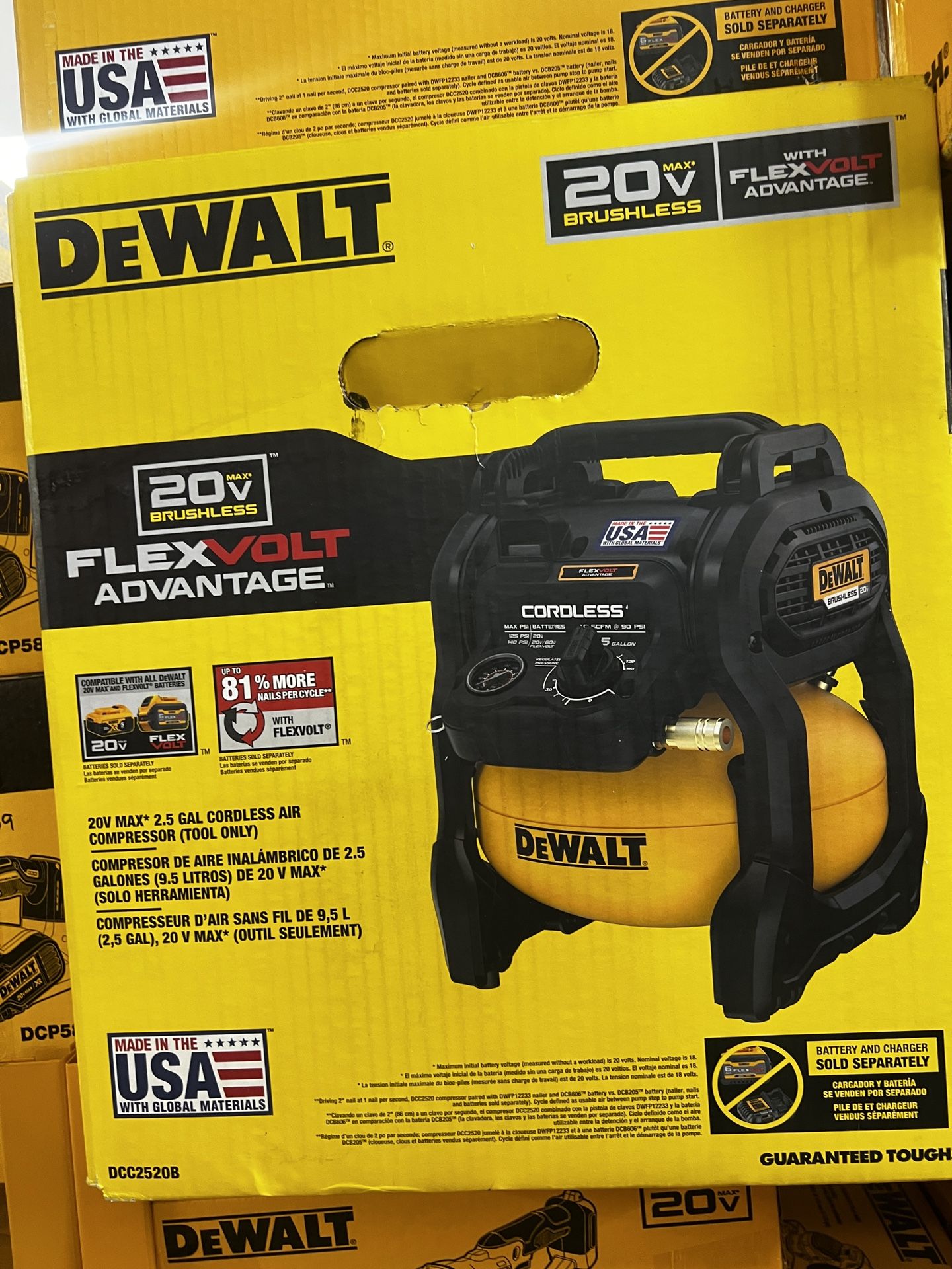 Dewalt 20v Max Flex Volt 2.5 Gal Cordless Air Compressor Tool Only