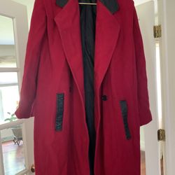 Ladies Burgundy With Black Leather Trim Size L 