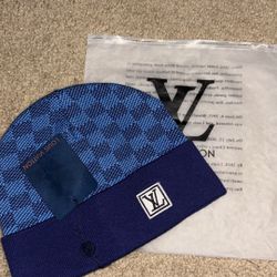 Lv beanie blue and purple
