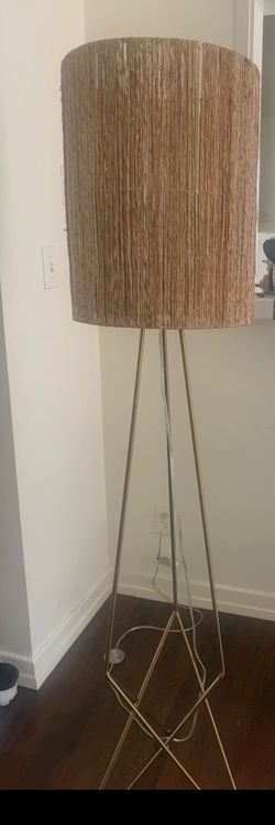 Floor lamp