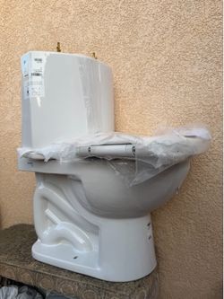 Two Piece Toilet PRO Series Duravit