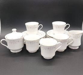 Winchester China Tea Set by Diamond China (Japan)