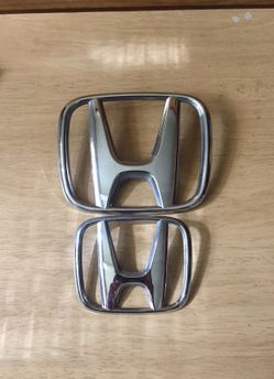 Honda emblems