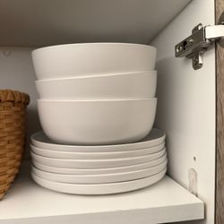 Crate & Barrel - Wren Matte Dinnerware Set For Six