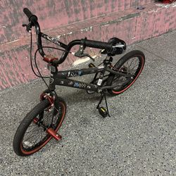 18" Kent Bicycle Abyss -Used, Sold As Is