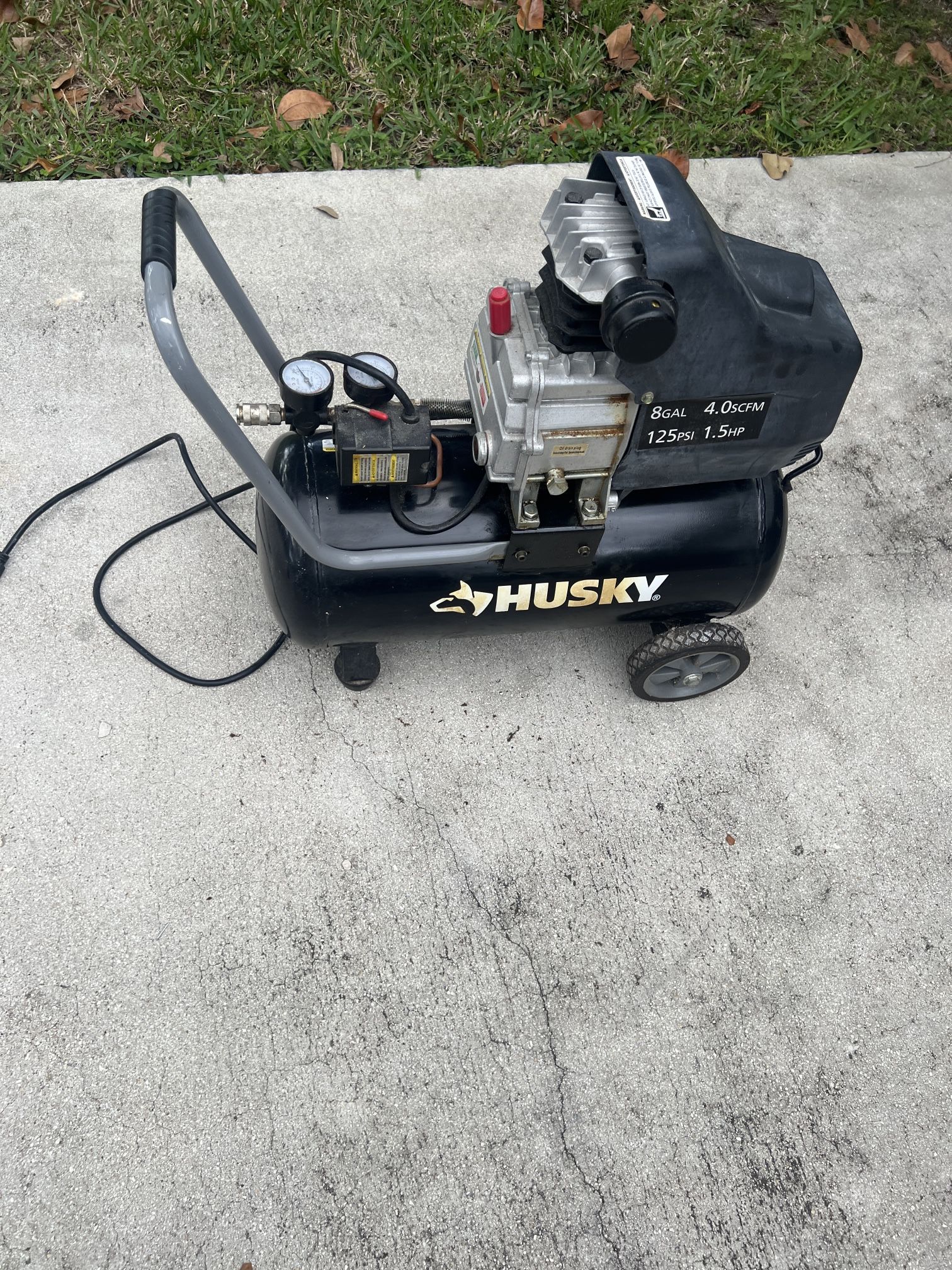 Husky Air Compressor 125 Psi /1.5 Hp