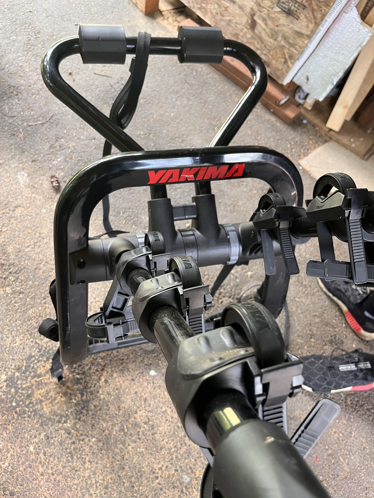 Yakima FullBack 3 Premium Trunk Bike Rack