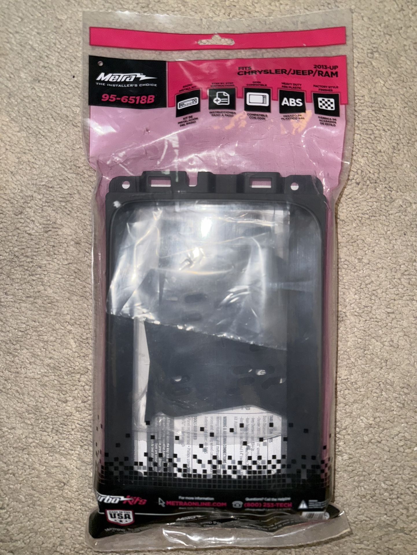 Chrysler/Jeep/Ram 2013-Up Double-Din Radio Dash Kit