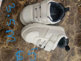 Carter's Baby Sneakers Size 2.5/3C