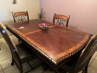 Solid Wood Kitchen Table And Chairs