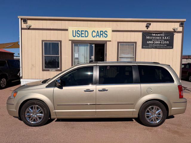 2010 Chrysler Town & Country