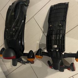 Thriumph Rear Chocks, 2 Rear Fender+ Rear Light+Rear Mudguard+ Chain Guard 