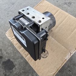 Toyota Venza ABS pump