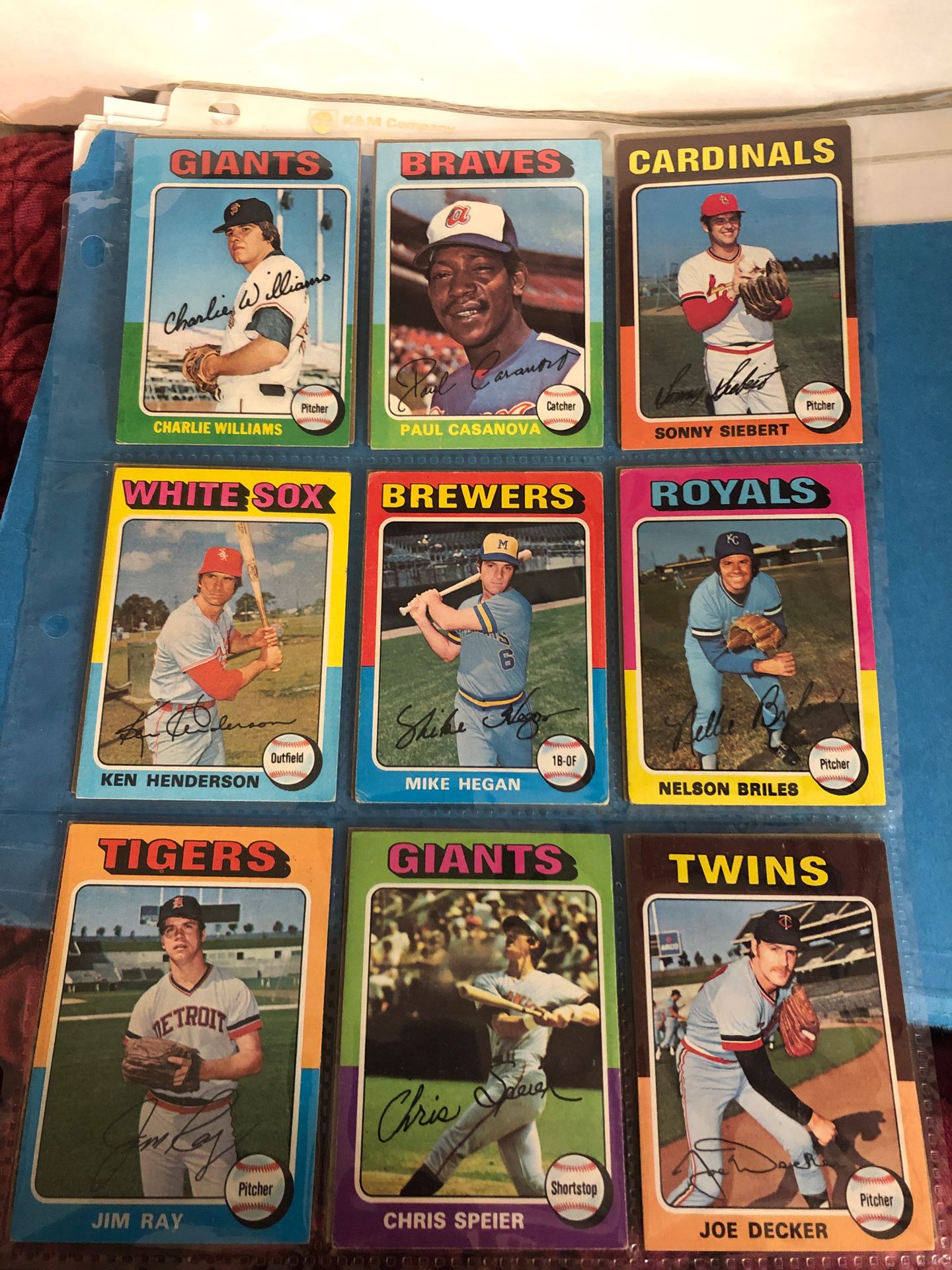 Beautiful 1975 topps baseball card lot #3of 18 cards all for only $4
