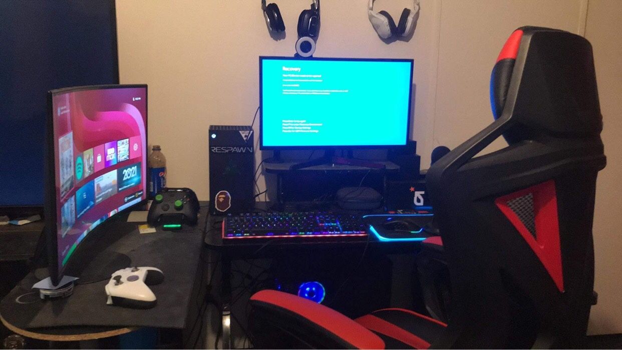 Elite Gaming Setup Need Gone ASAP Will Sell Individual Items First Come First Serve