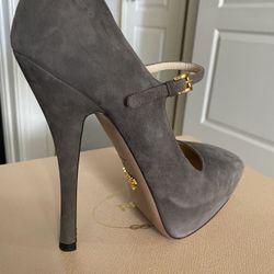 Prada Suede Heels- gorgeous!!