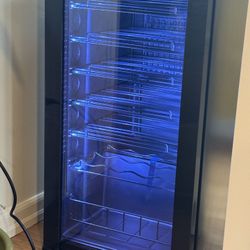 Wine Enthusiast Refrigerator 