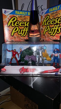 Avengers action figures