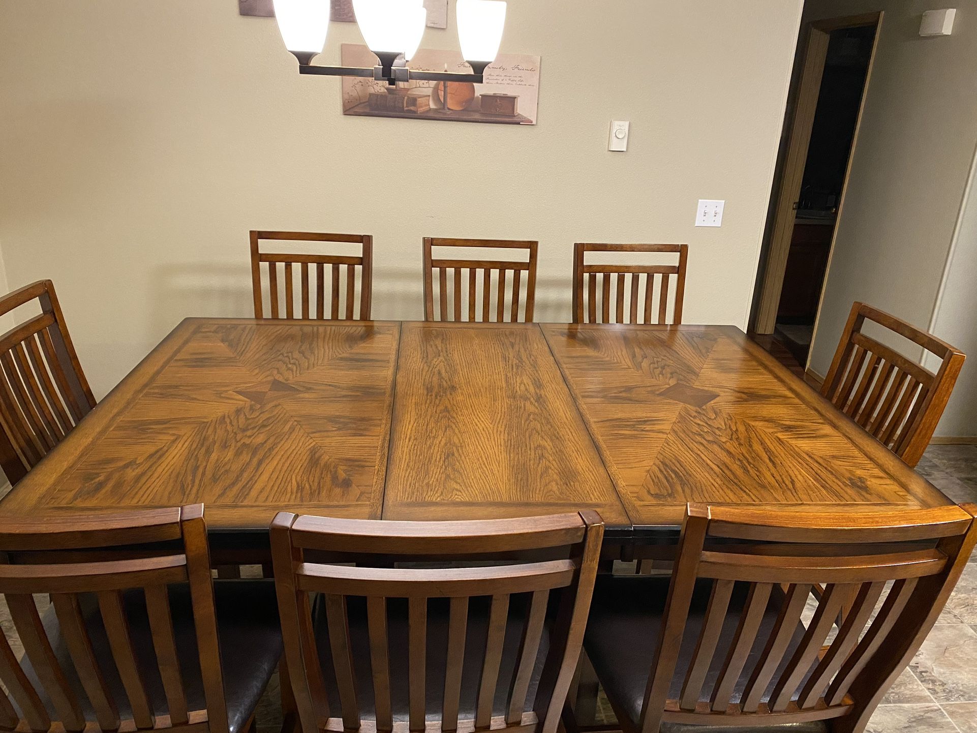 Wooden Extendable Dinning Table Countertop Height Incl. 8 Chairs