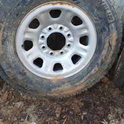 275/70/R18 brand new rim and tire