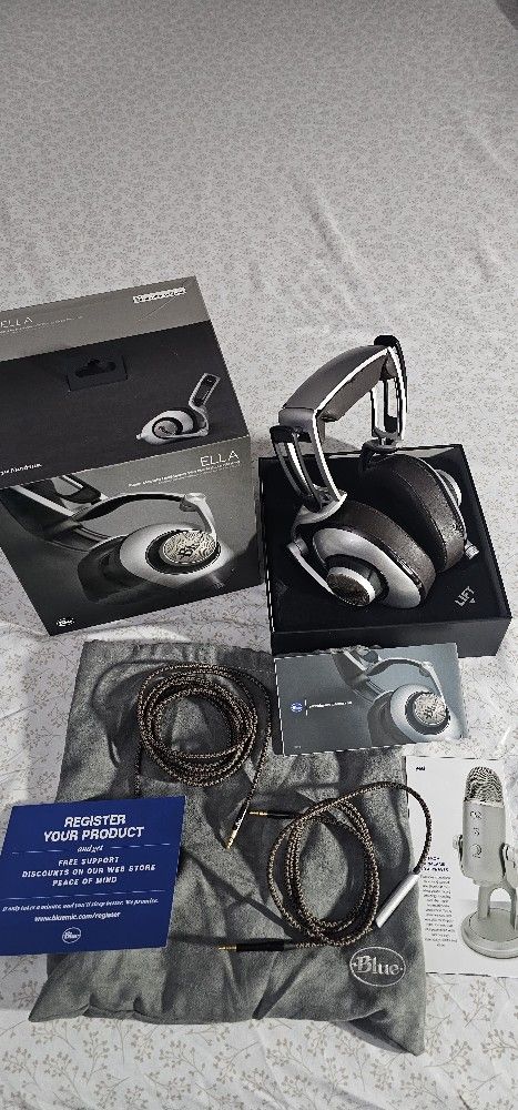 Blue Ella Planar Magnetic Headphone w Audiophile Amp