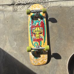Dog town Skateboard 
