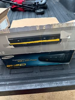 Samsung DVD-V5650B DVD VCR VHS Combo Player Recorder Tested Working NO Remote   This Samsung DVD-V5650B VCR-DVD combo player is a great addition to an