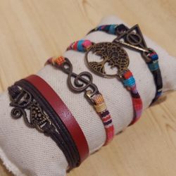 BRAIDED BRACELET  ( $7 EACH ) 