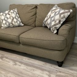 Free Sofa