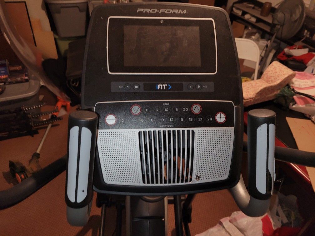 Proform Elliptical Machine Carbon EL