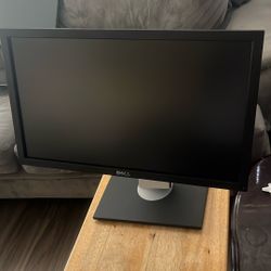 Dell Ultra sharp U2311H 23 Inch LCD Monitor And Dell Ultra Sharp 24 Inch U2417H Monitor 