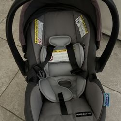 Graco Car Seat + Base;