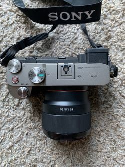 Sony Alpha a7c 4k mirrorless Camera with FE 50mm f/1.8 Lens