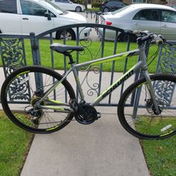 Schwinn Circuit Road Bike Hybrid