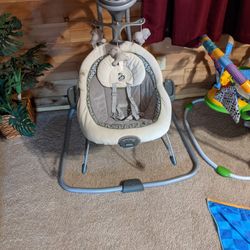 Graco Swing Chair