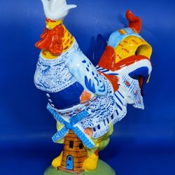 Poultry in Motion "Let's go Dutch" figurine