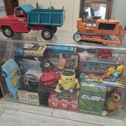 Antique Toys And Vintage Baseball Cards 