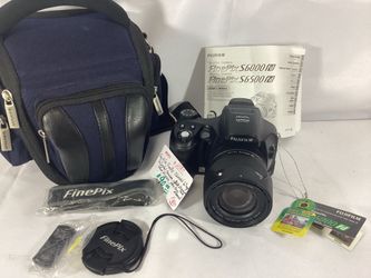 Fujifilm FinePix S6000fd 6.3MP Digital Camera