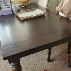 6-person Dining Table