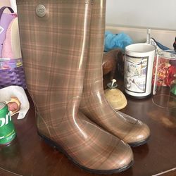 UGGS Brown Plaid Rain Boots