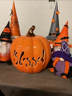 Fall /Halloween decor
