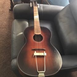 Little Old Guitar