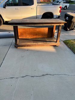 FREE Sturdy Wood Work Bench